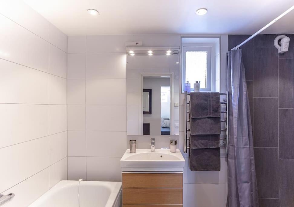 Downtown In Ten - Free Parking Apartman Göteborg Kültér fotó